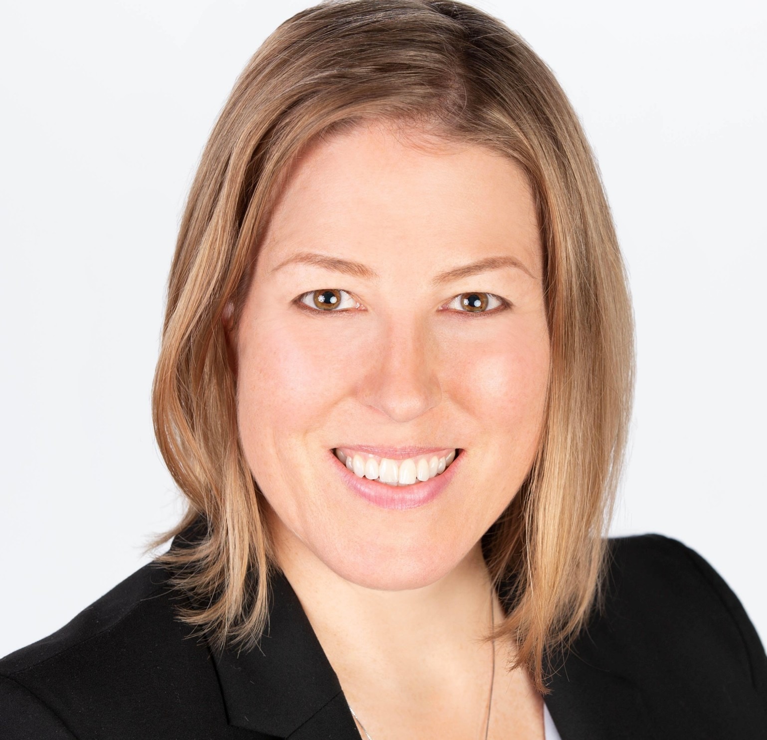 Shaun McMillan headshot